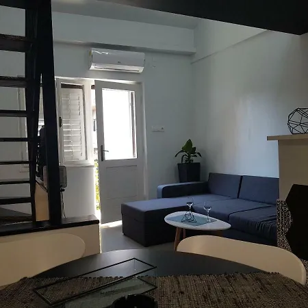 Modern City Ema Apartment