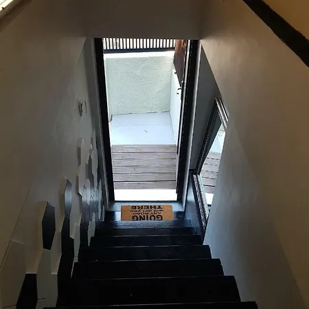 Apartment Modern City Ema
