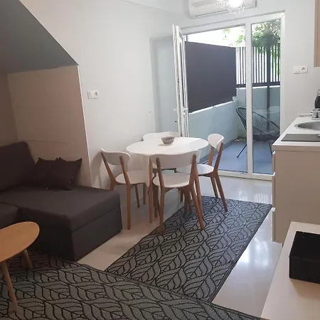 Modern City Ema Apartment